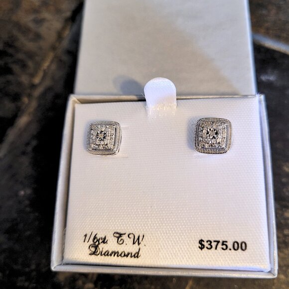 Diamond 1/6 Carat T.W Sterling Silver Cluster Square Stud Earrings - Picture 2 of 5